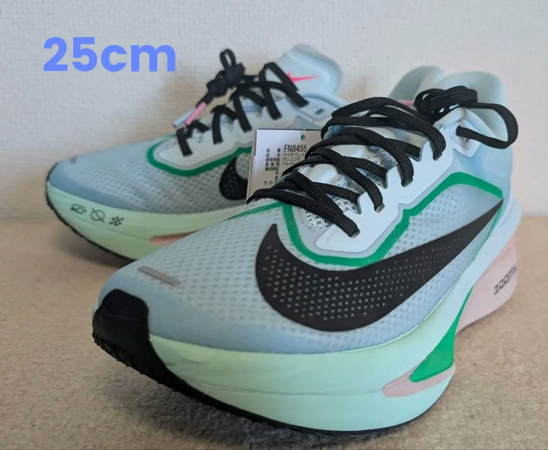 [新品未使用タグ付き]　ナイキ ズームフライ 6 水色　25.0cm