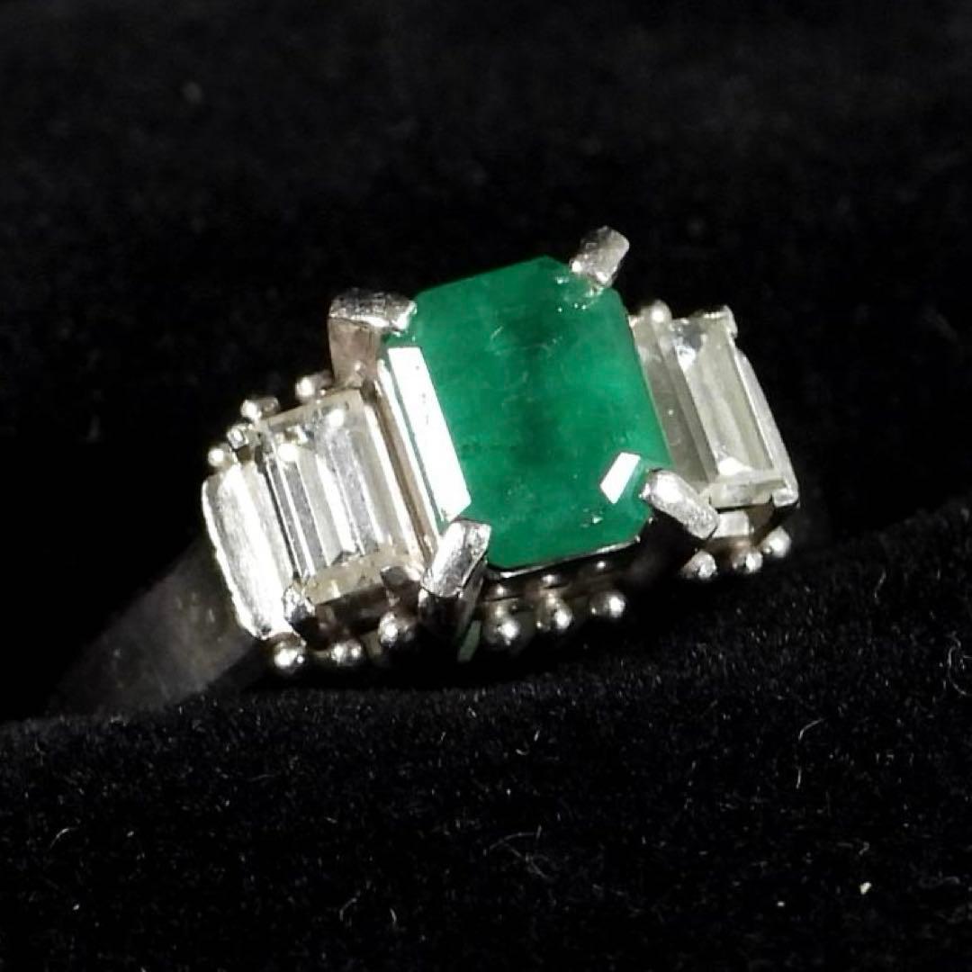 Pm900 0.73 0.43エメラルド ダイヤモンド指輪 重さ約5.6g10号