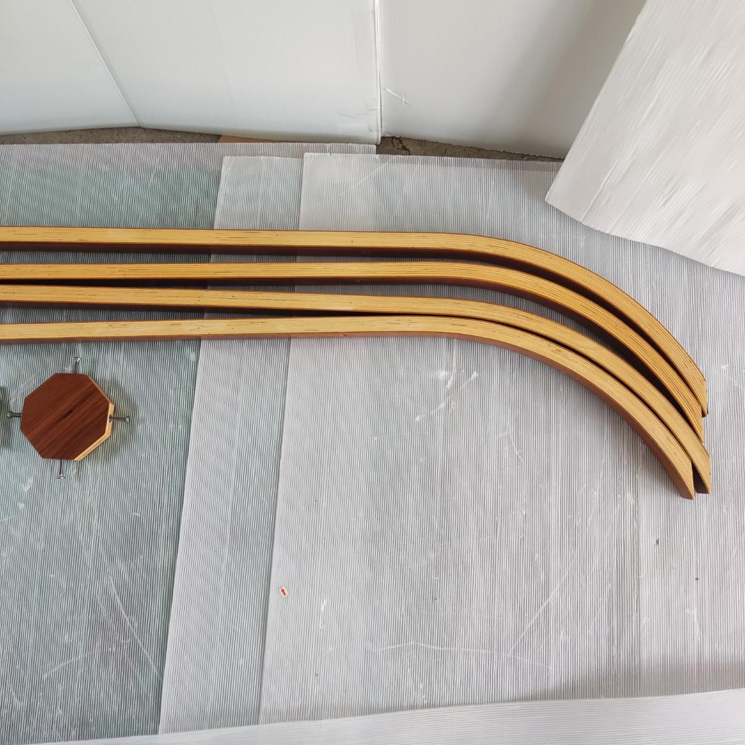 ACTUS取扱　プライウッドコートハンガー　4本脚