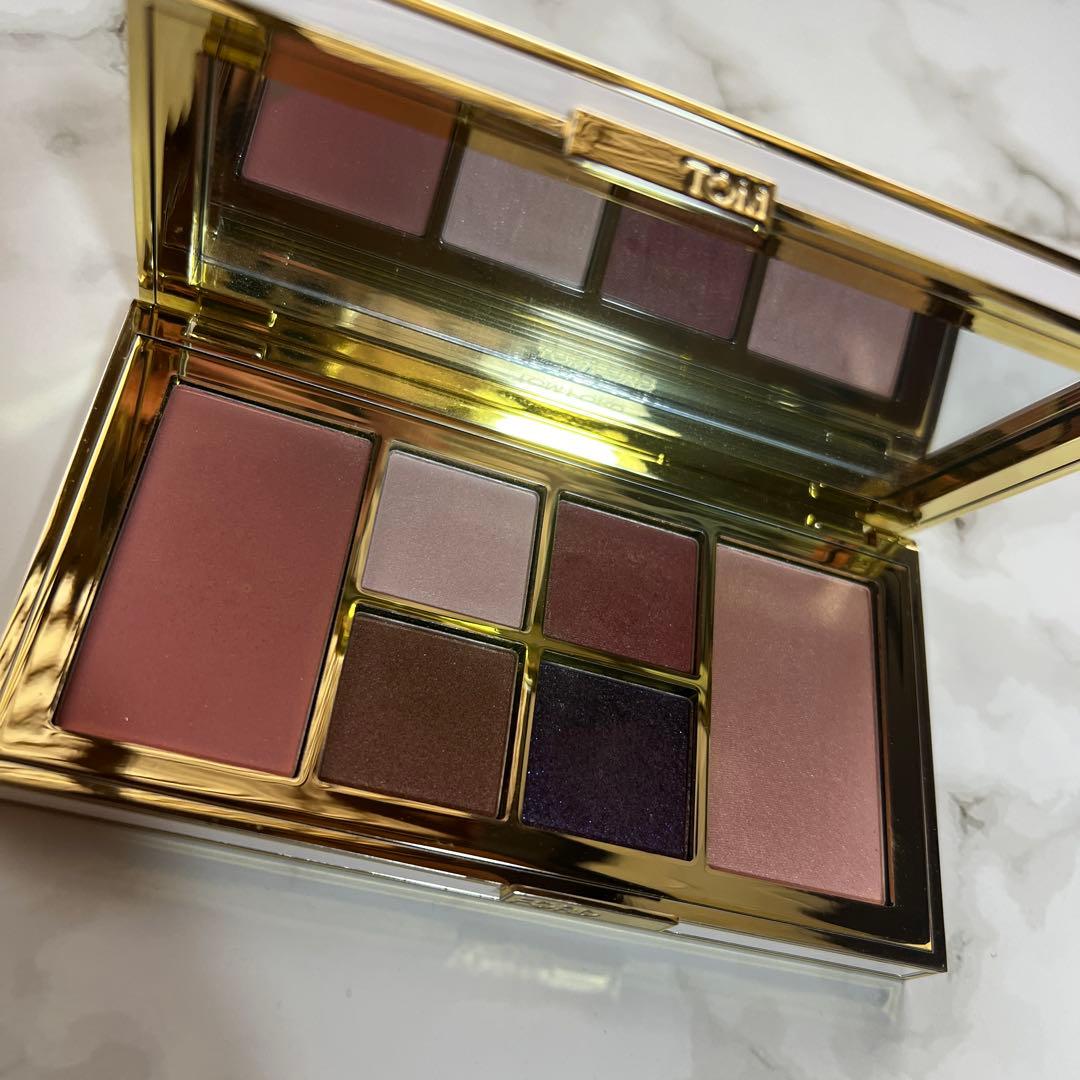 TOMFORD トムフォード　バイオレットアルジャンテ パレット