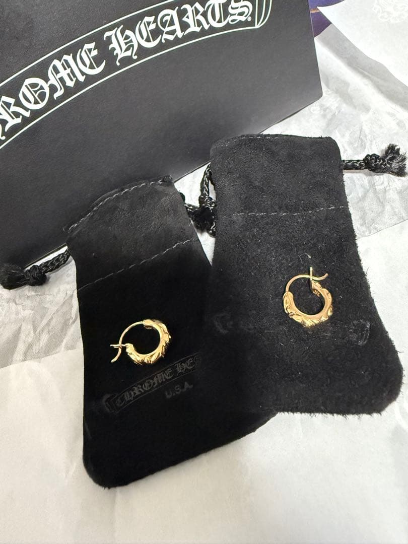 クロムハーツ　22k スクロールバンドフープ　ピアス