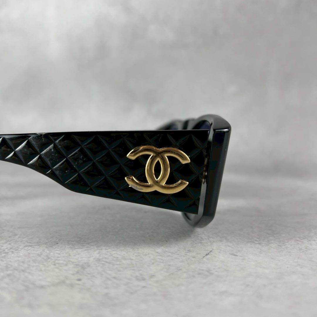 CHANEL シャネル　サングラス　ココマーク　キルティング　ゴールド　238