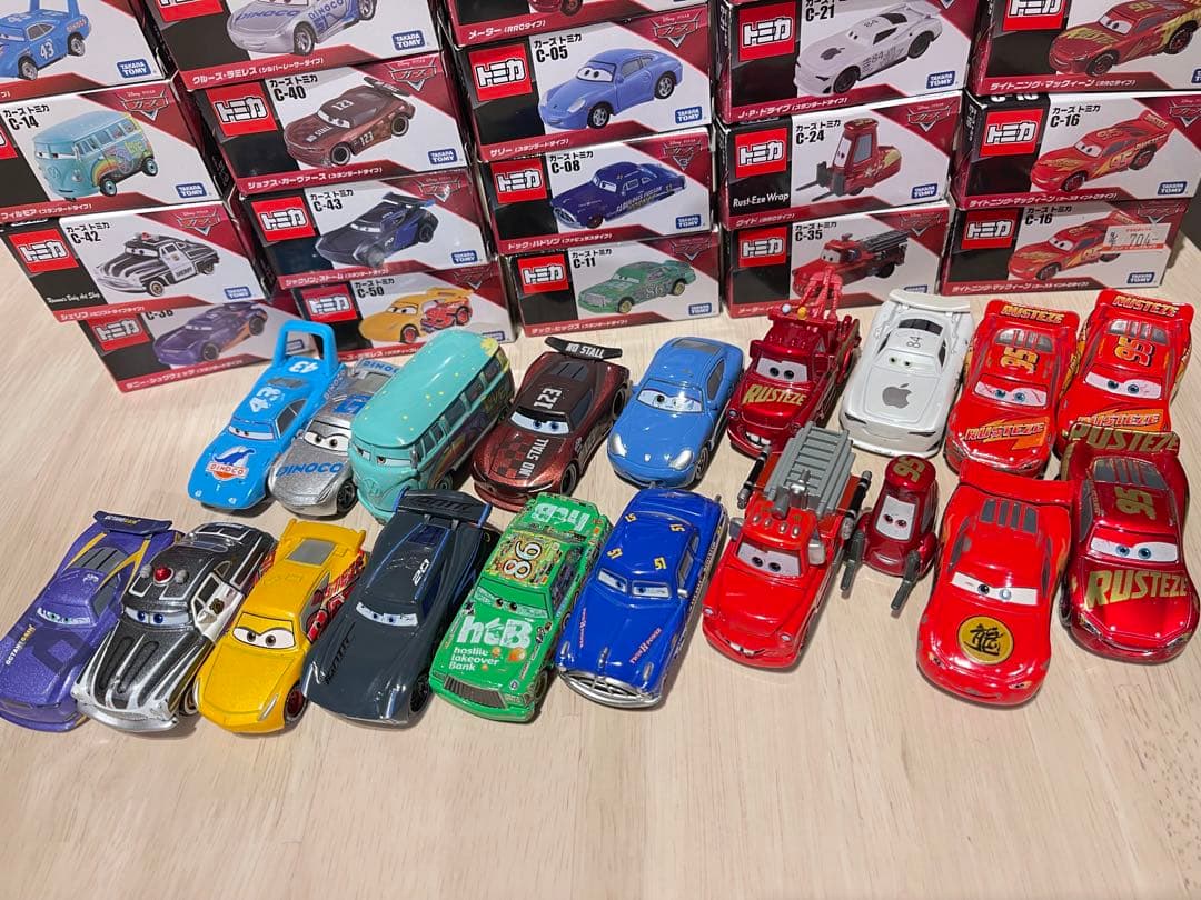カーズ ミニカーセット トミカ
