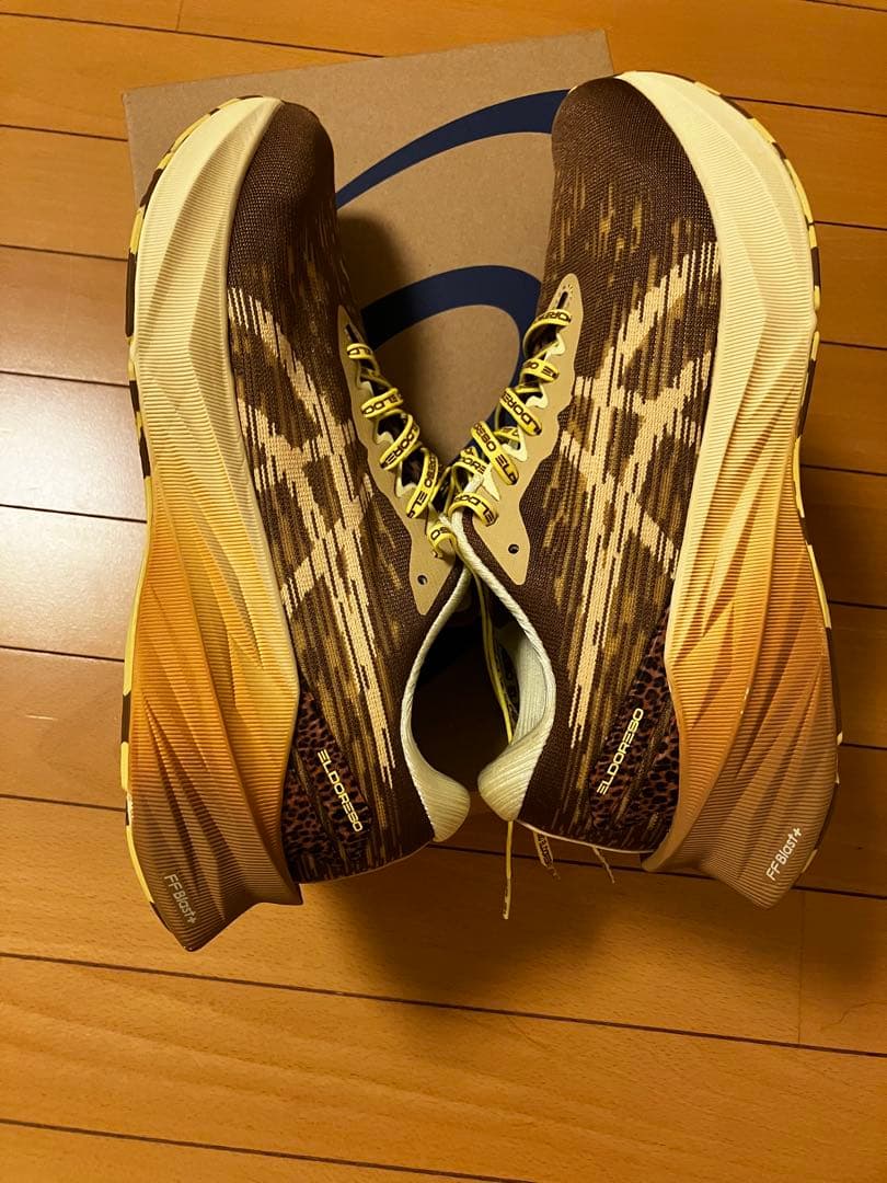 asics novablast 3 ELDORESO 27.5㎝