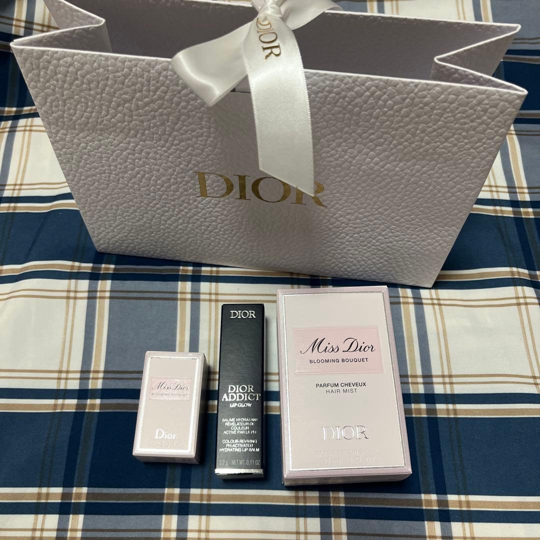 ブルーミングブーケ　ヘアミスト　リップ　グロウ　ピンク　ディオール　Dior