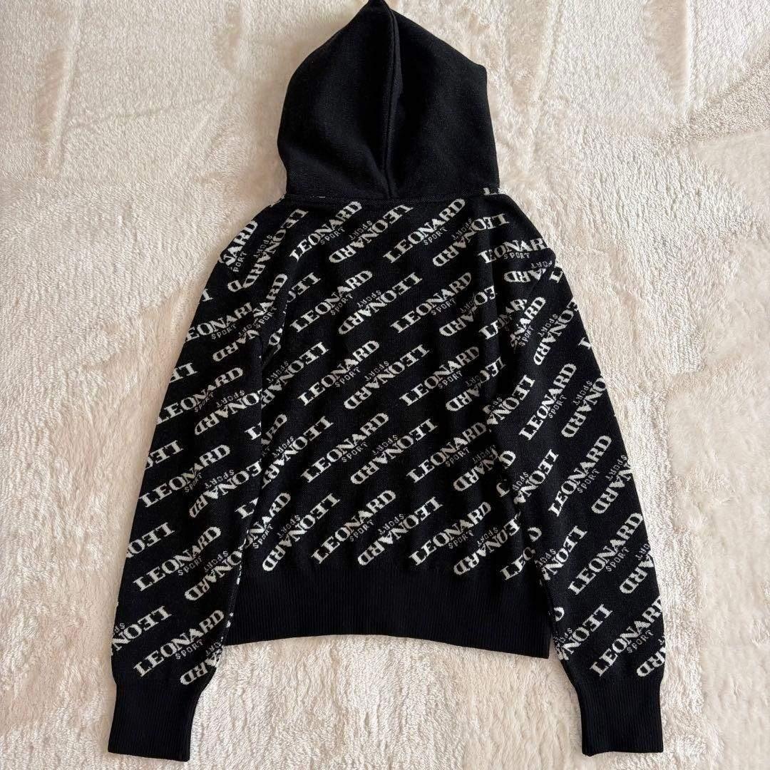 激カワ♡近年タグ付き未使用 レオナール ロゴ総柄ジップアップパーカー 黒×白 Ｌ