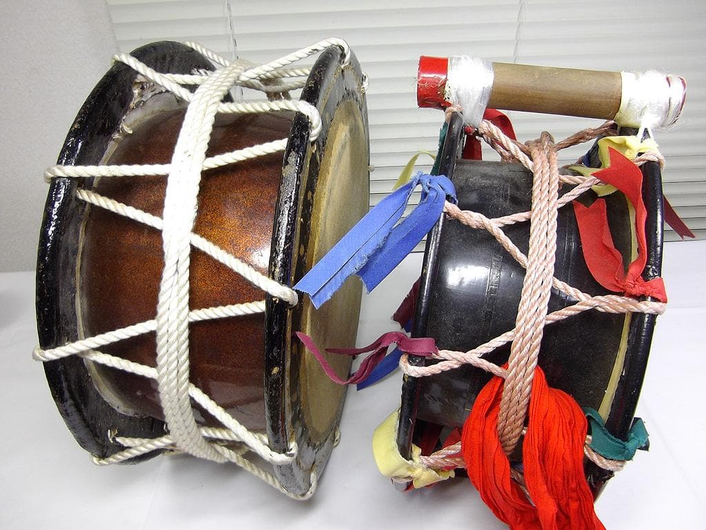 沖縄 琉球民謡 エイサー太鼓 締太鼓 締め太鼓