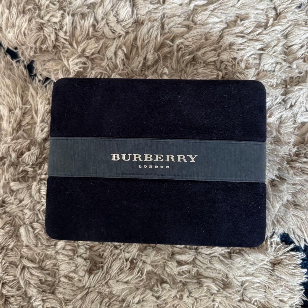 【タグあり✨】バーバリー　セット★カフス　ネクタイピン　箱付！タイピン　シルバー