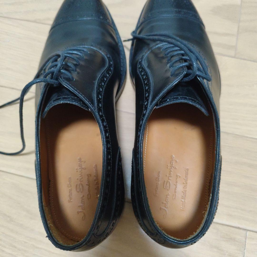 美品　ジャランスリワヤ　内羽根　ストレートチップ　黒 ダイナイトソール　7.5