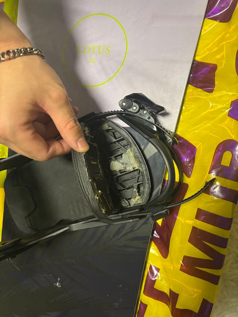 【訳あり】SALOMON LOTUS 142 スノーボード＋ビンディング セット