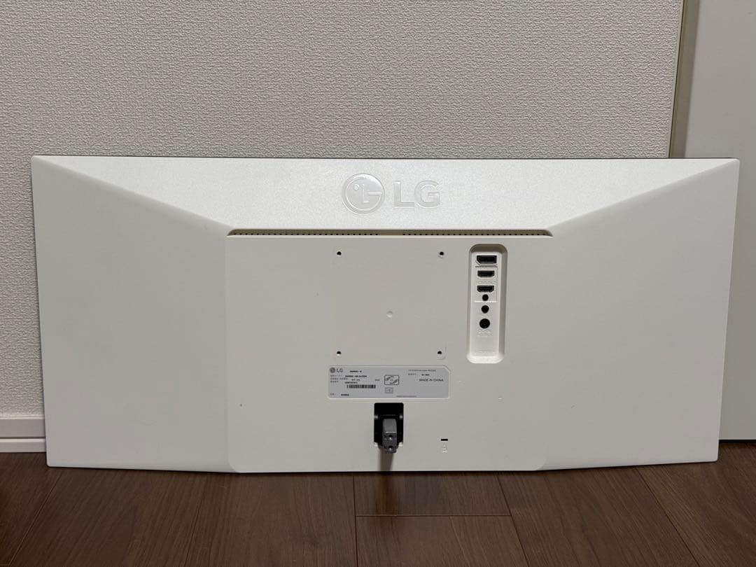 LG　29インチ　ウルトラワイドモニター　スピーカー搭載モデル　動作問題なし