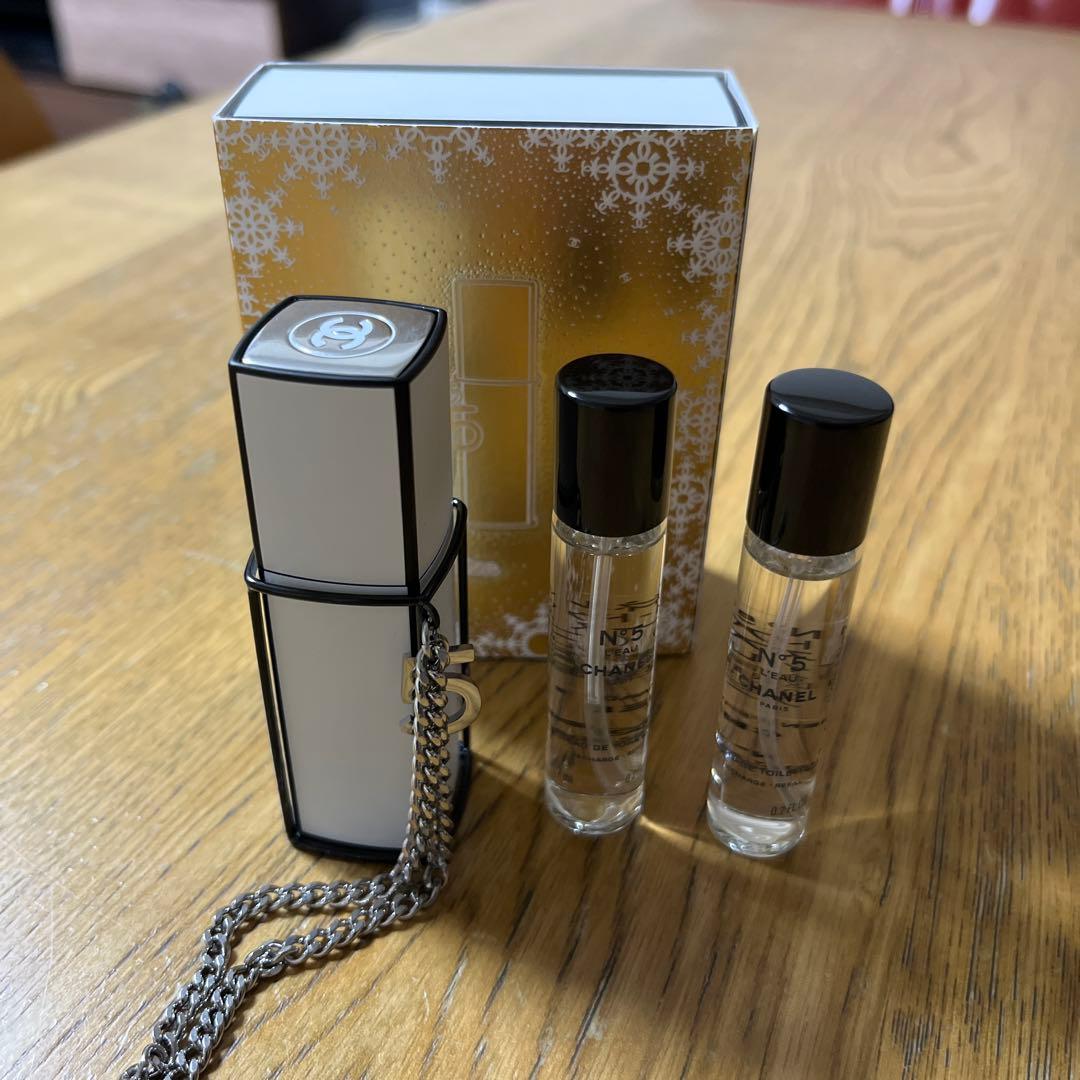 CHANEL N°5 オードトワレ 2本セット チェーン付き