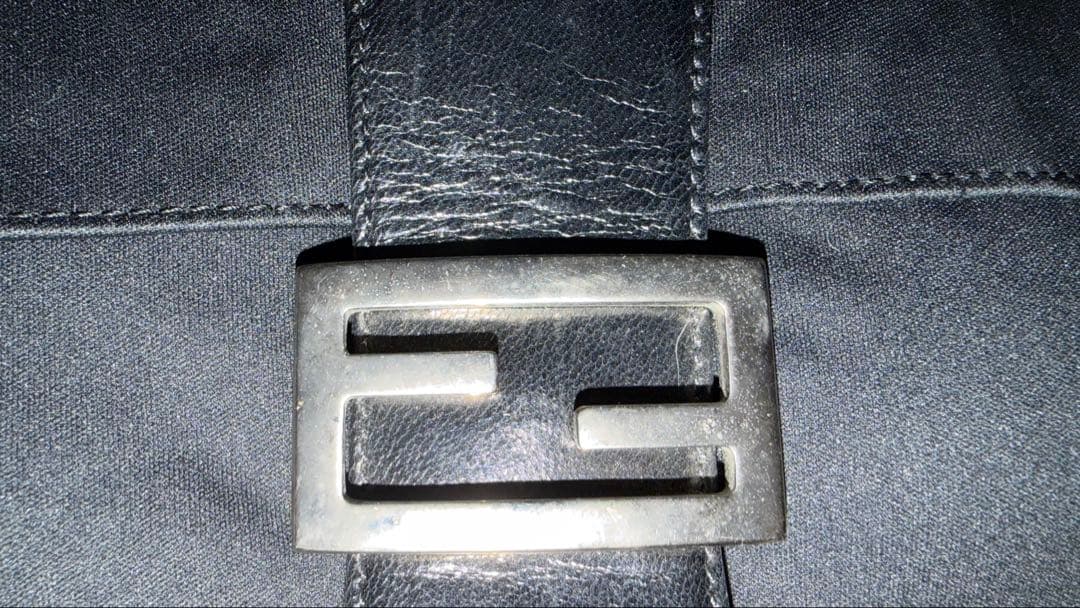 美品フェンディ　マンマバケット　コットンジャージー　ショルダーバッグブラック　黒