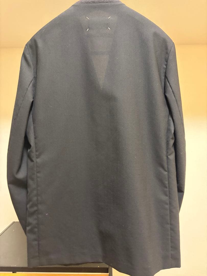 マルジェラ　ノーカラージャケット