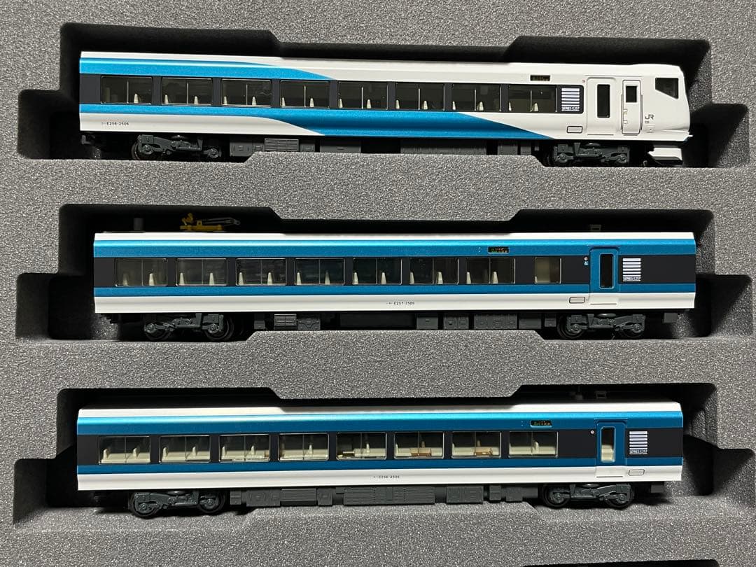 【leafa 品】KATO E257系