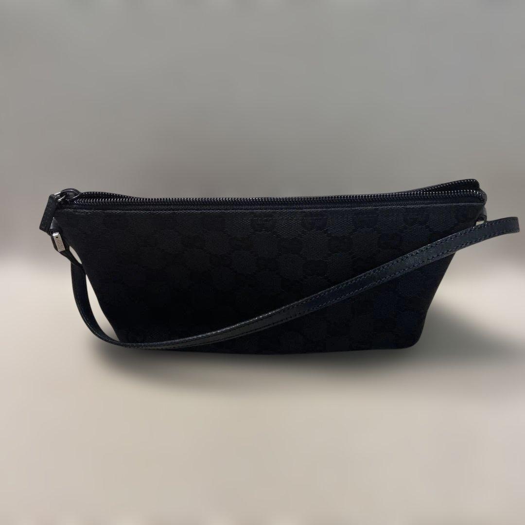 【人気品】グッチGUCCI黒 GG柄アクセサリーポーチ ワンショルダーバッグ