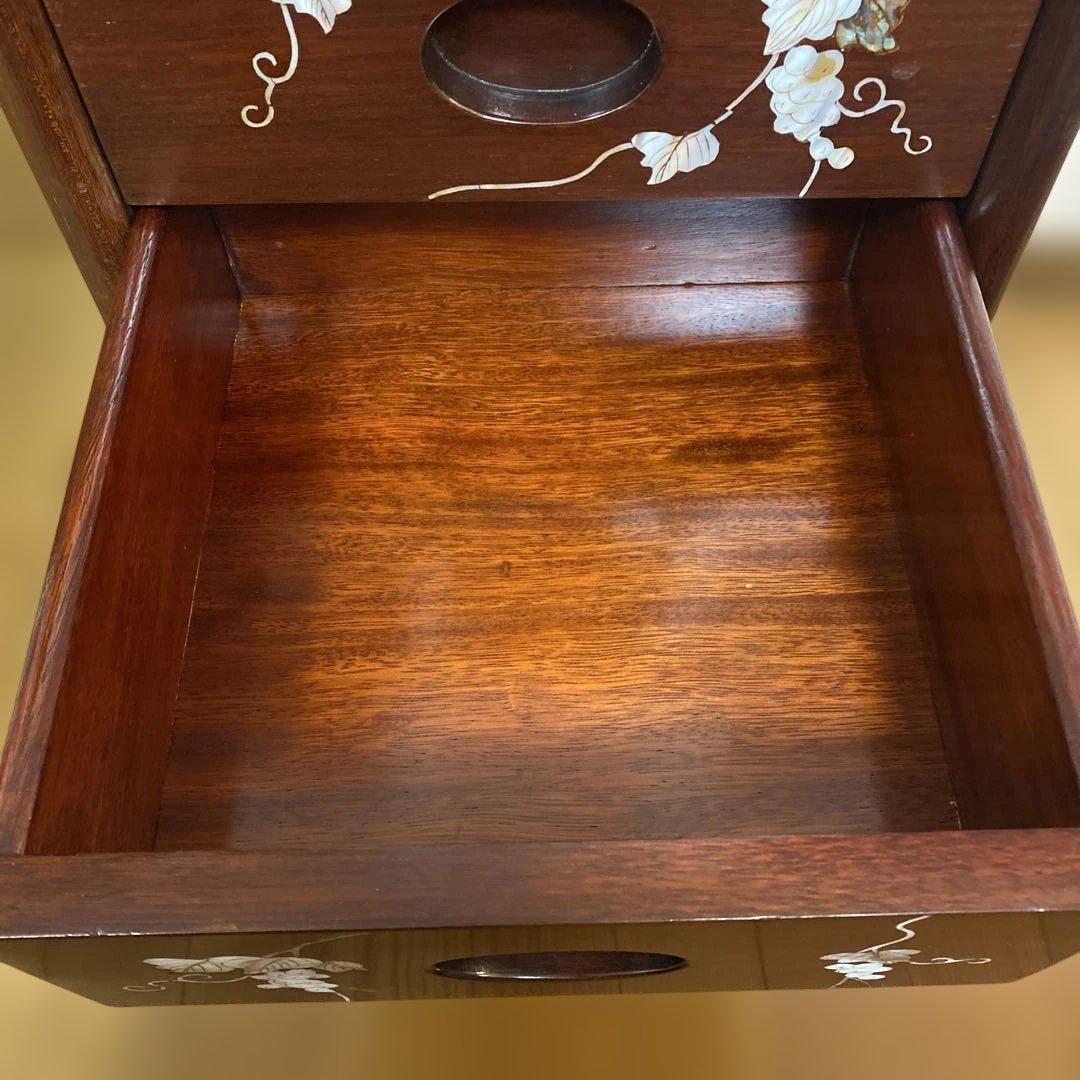 中国　唐木　チェスト　螺鈿細工　象嵌　5段　1点　引き出し　花梨　螺鈿