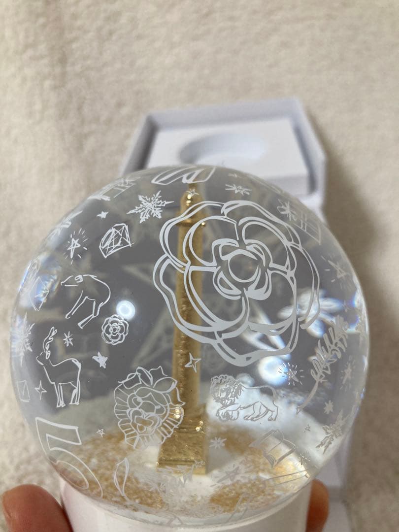 ヒ*ロ様 2025 CHANEL スノードーム