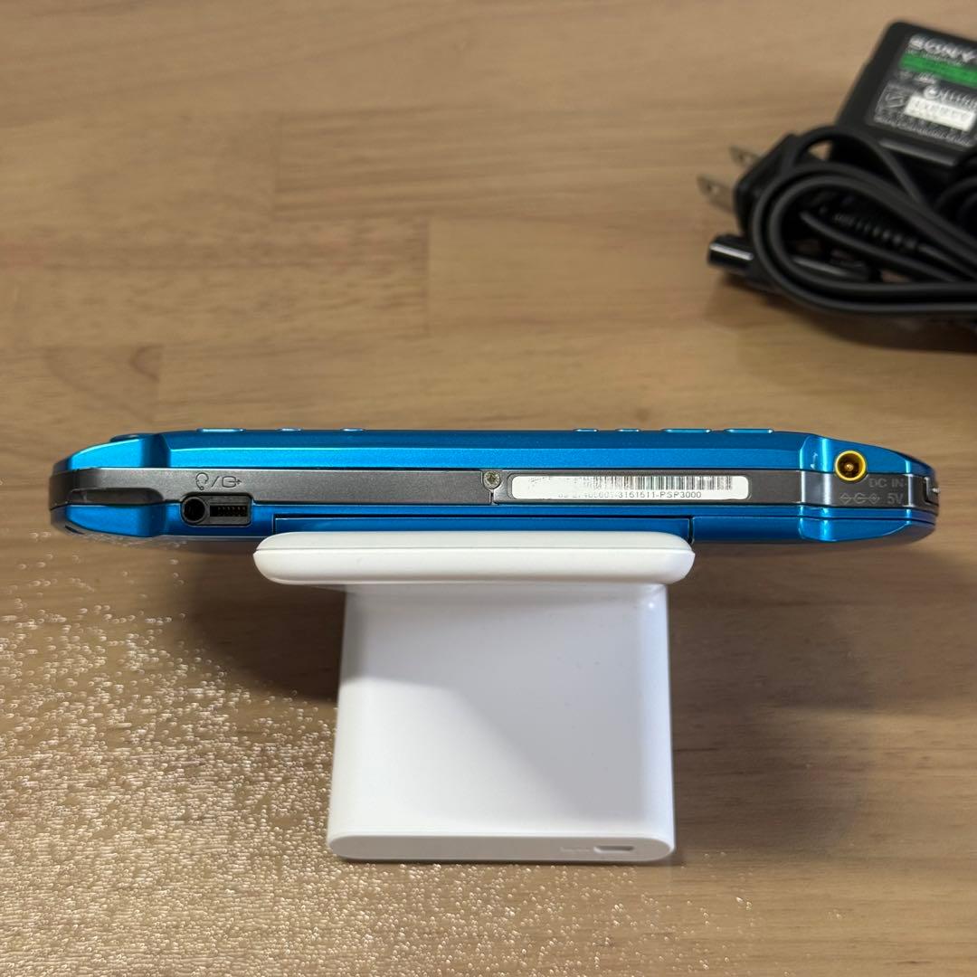 7-011 PSP-3000 バイブラントブルー