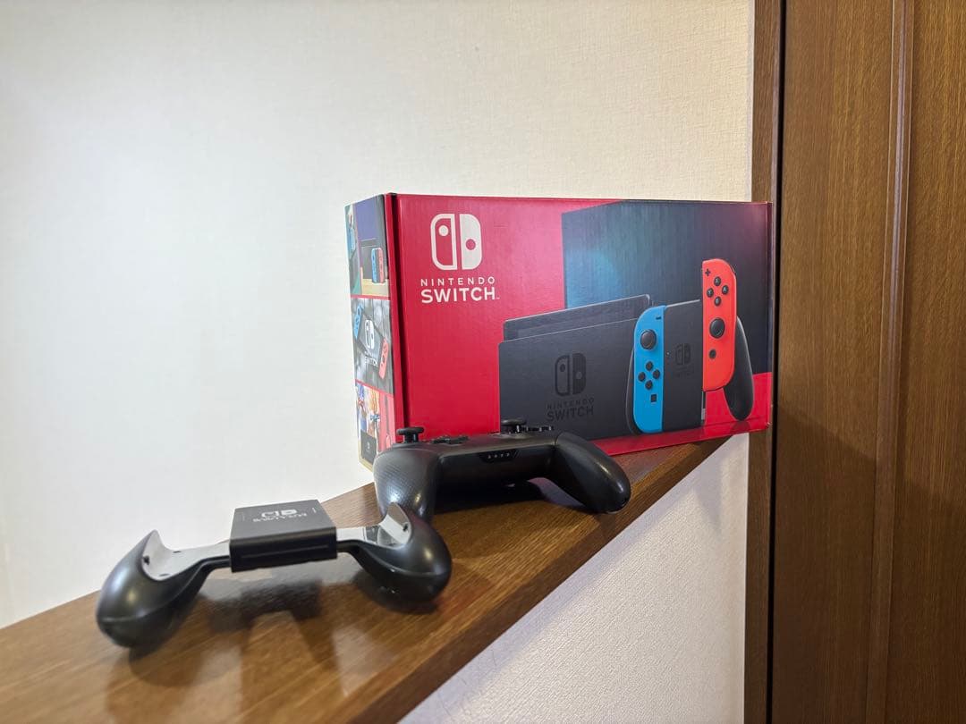 【純正プロコン付き】任天堂Switch 本体