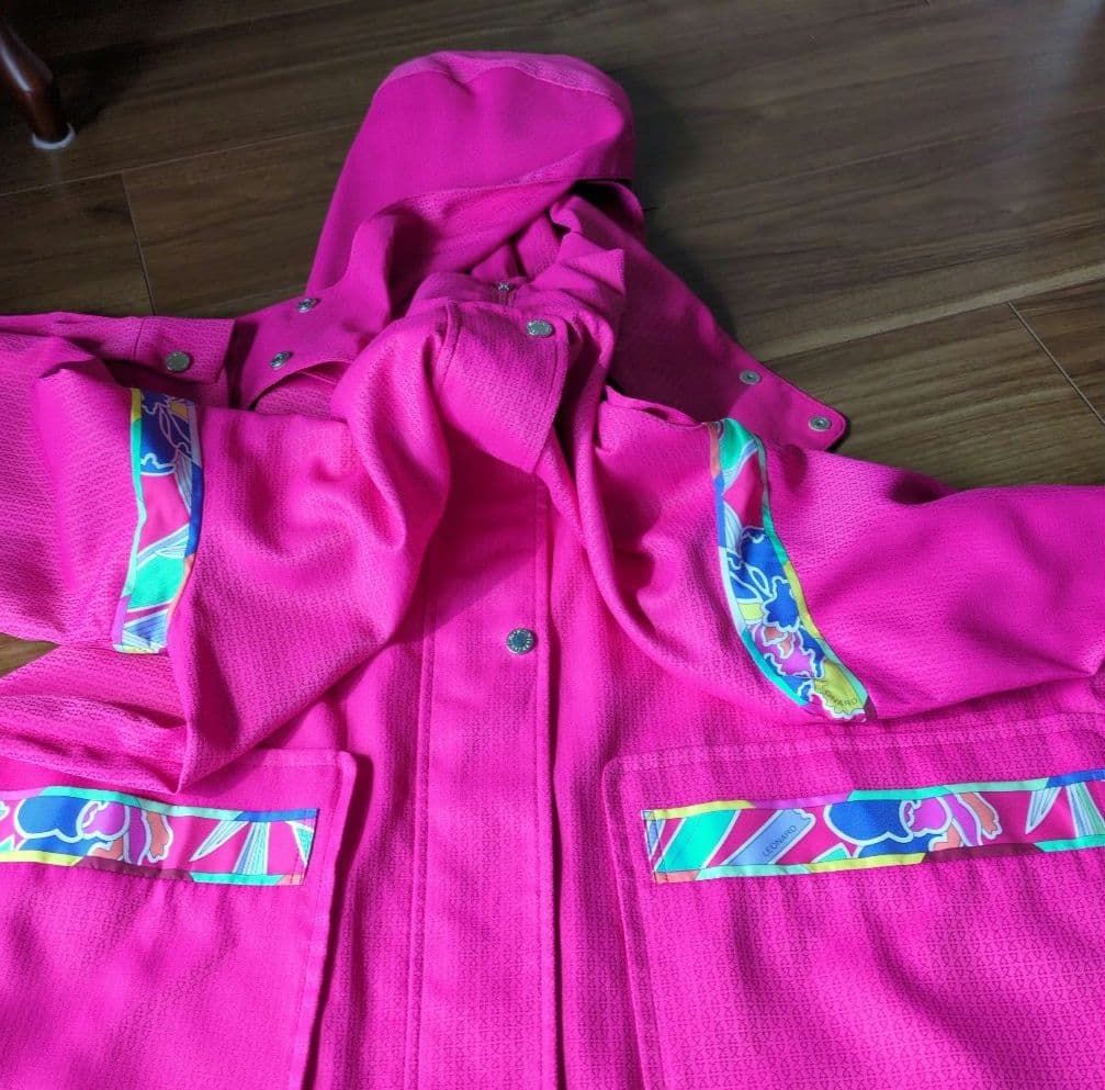 ★未使用に近い★レオナールスポーツ　軽量ブルゾン42 ゆったりめ