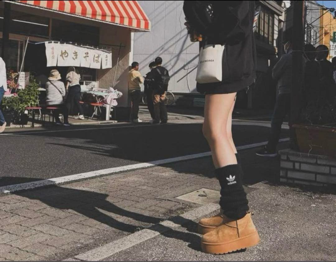 アディダスレッグウォーマー 2点セット 黒白