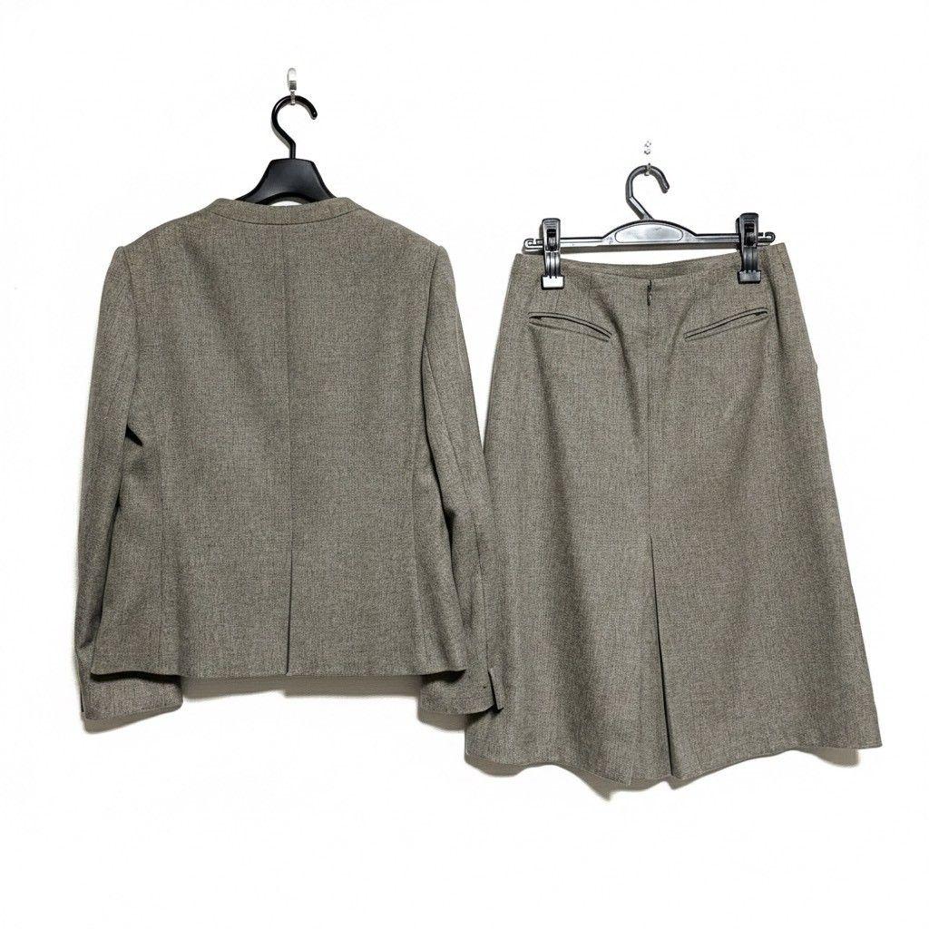 23区　ウールライクカルゼ ノーカラージャケット & スカート セットアップ