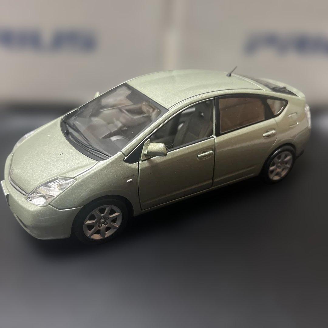 非売品　トヨタ　プリウス　カラーサンプル　 ライトグリーンメタリック