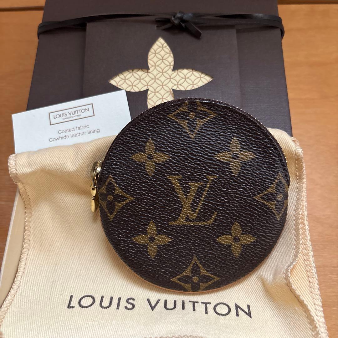 極美品　ルイヴィトン　モノグラム　ポルトモネロン　丸型　ケース