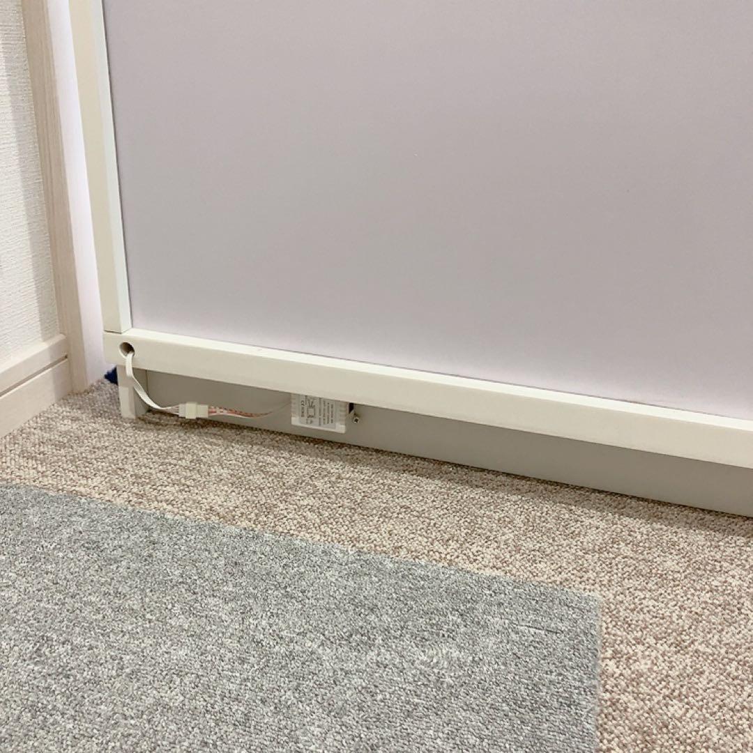 LEDライト付きガラスショーケース 背面鏡 コレクションボード ホワイト W60