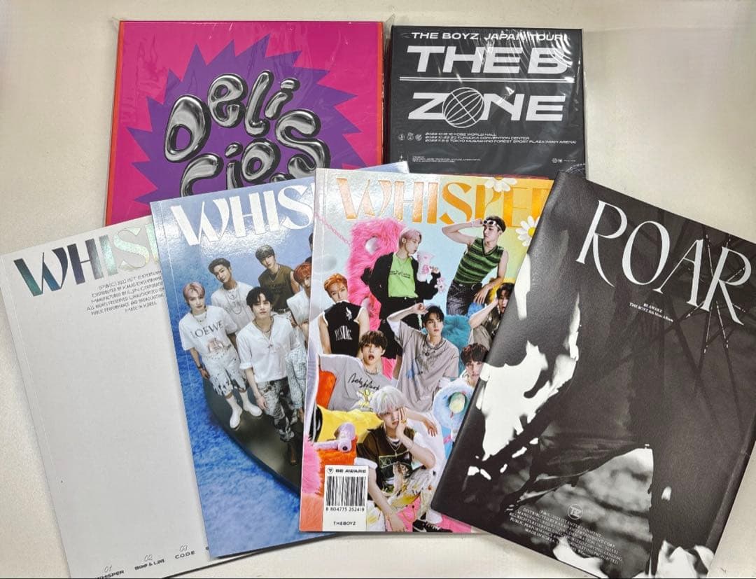 ✨美品✨️ THEBOYZ ドボイズ 더보이즈 CD 写真集トレカ ポストカード