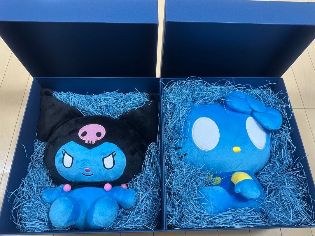 COIN PARKING DELIVERY x SANRIO キティ　クロミ