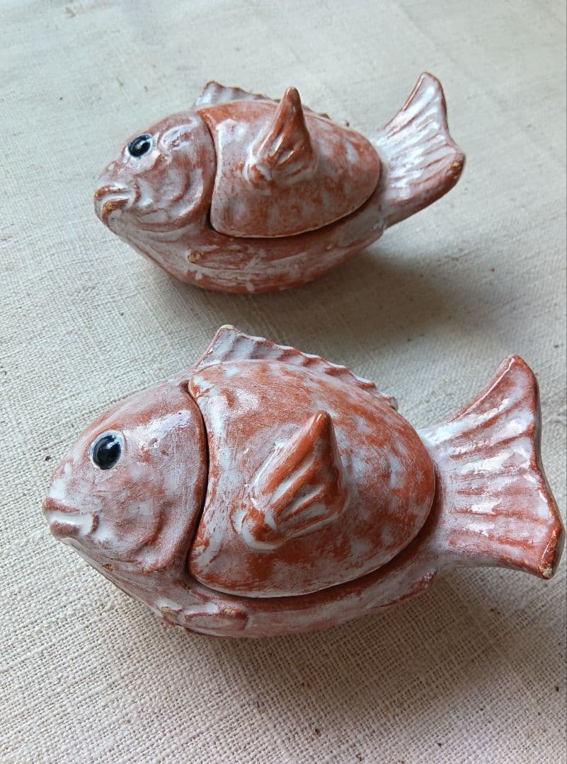 醍醐窯　島荷平 楽鯛小蓋物 二客セット