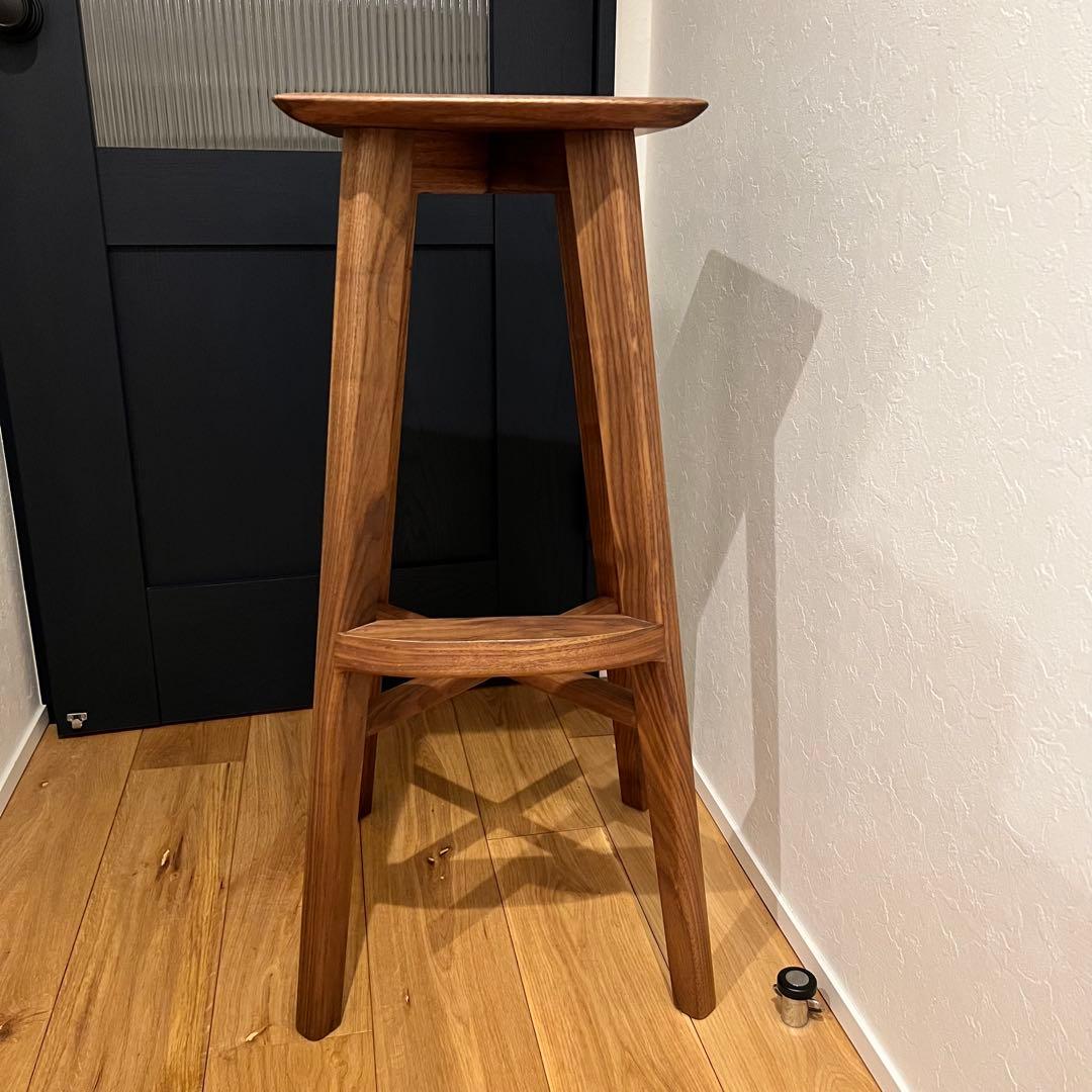 木製ダークブラウンスツール