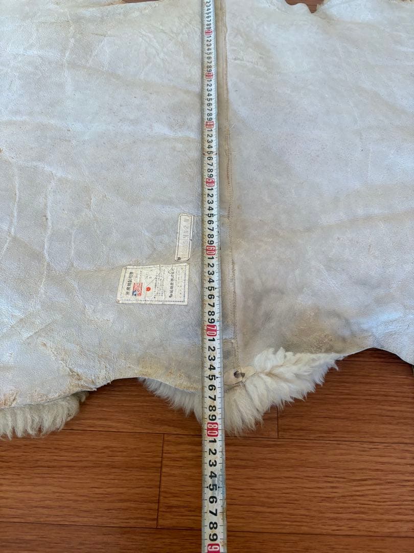 クリーム色 羊毛ラグ 約190cm x 80cm