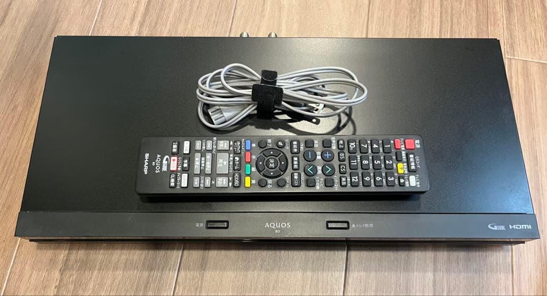Sharp Aquos BD-NW520 ブルーレイレコーダー 2018年製