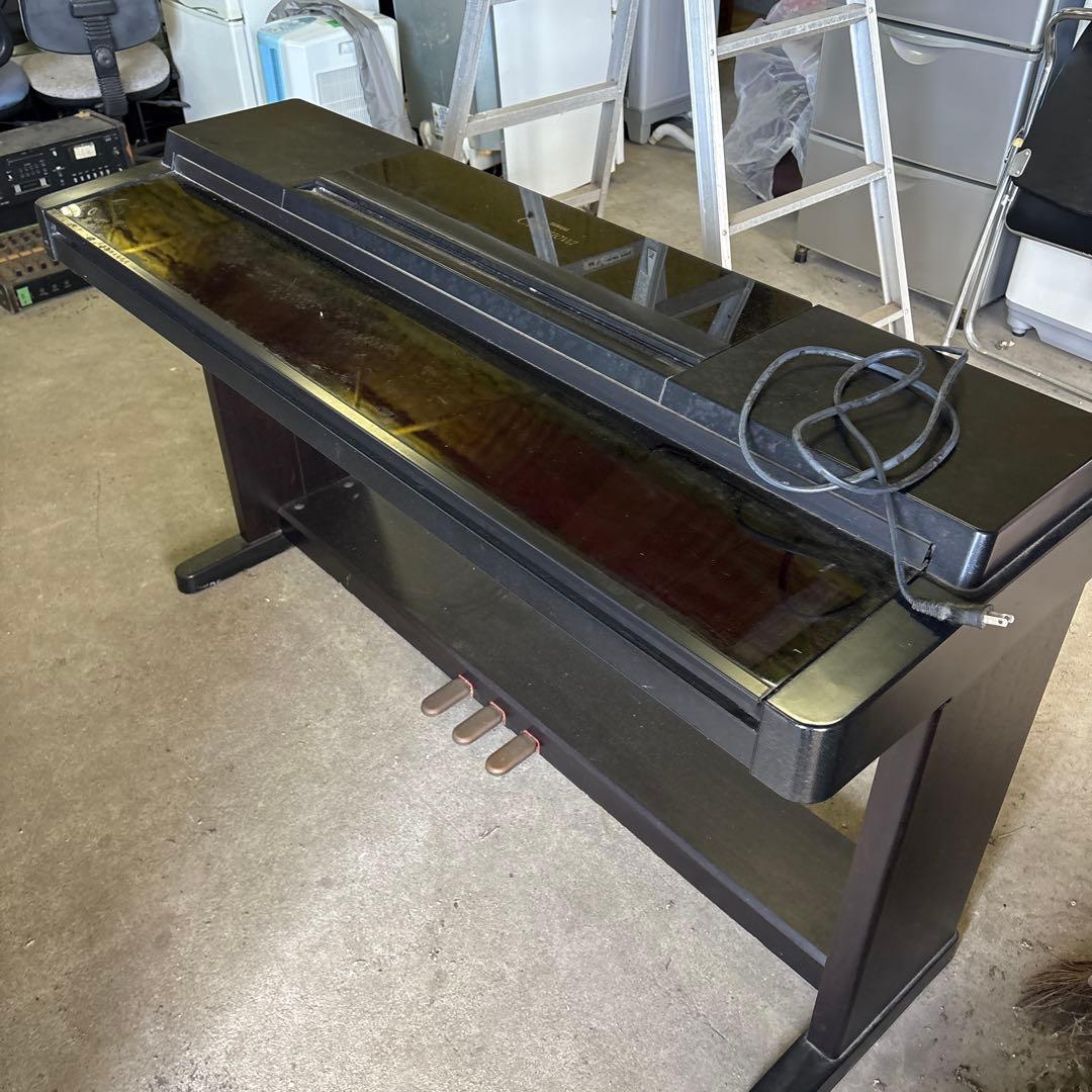 Yamaha Clavinova 88鍵電子ピアノ 黒