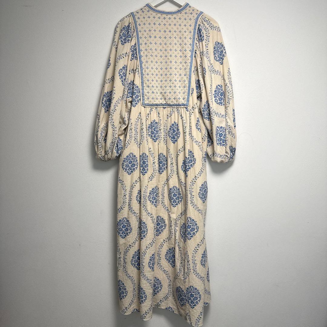 ⭐︎hanaさん専用⭐︎ ヌキテパ　刺繍　ワンピース　ショッパー付き