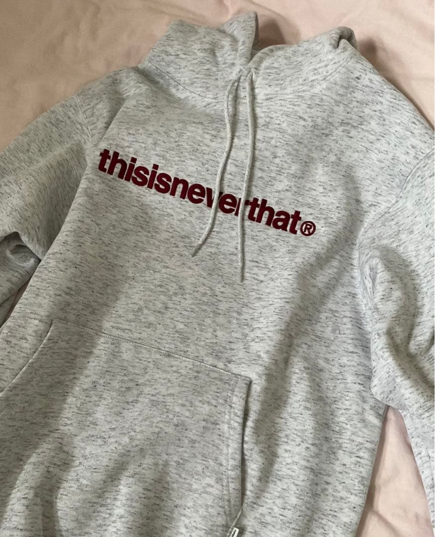 thisisneverthat パーカー オーツ色