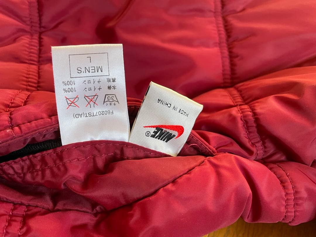 NIKE リバーシブルジャンパー