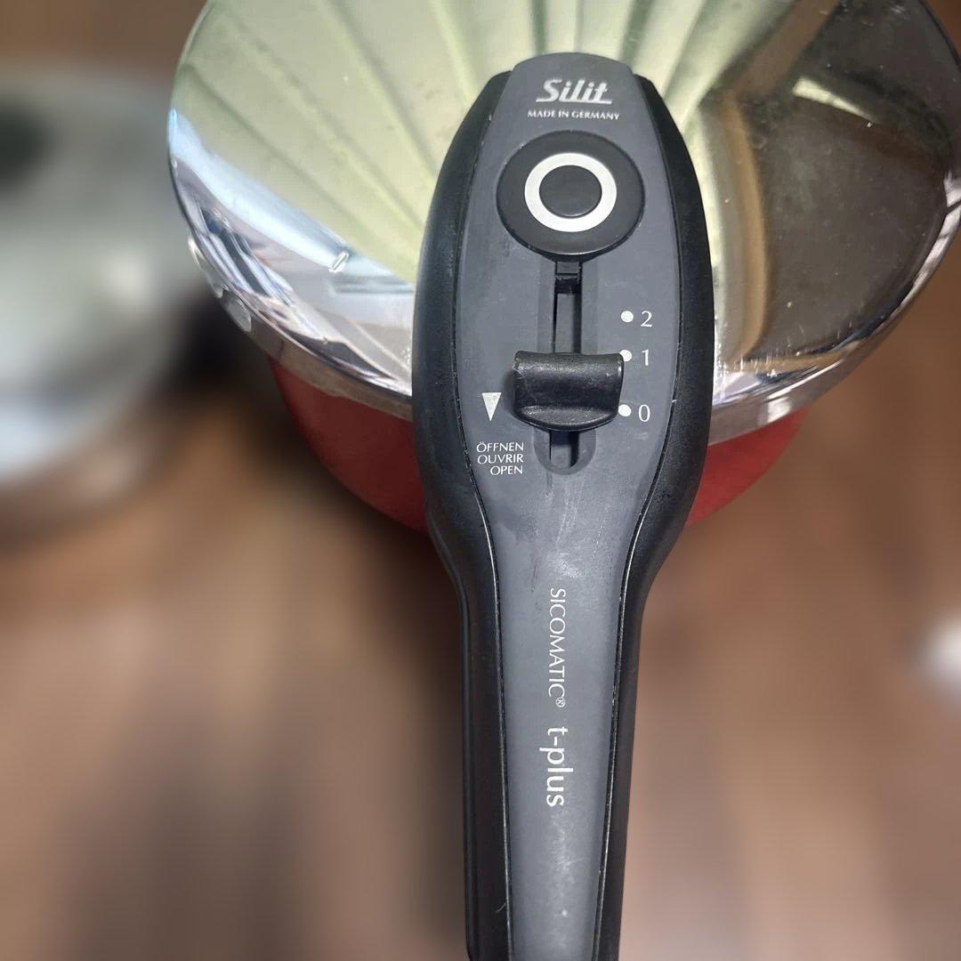 Silit 圧力鍋　レッド