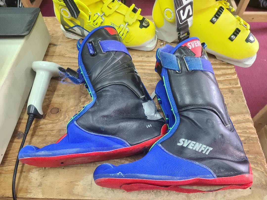 スキー 28-28.5 SALOMON X-MAX 130