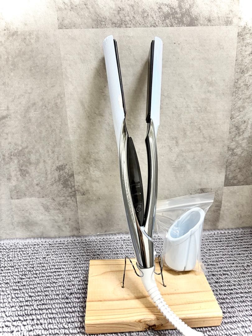 Refa MTG リファ ストレートアイロン リニューアルモデル 2024年製