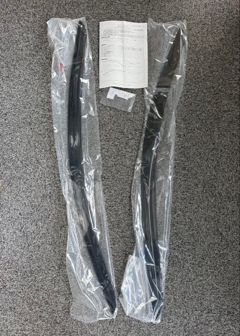 GRヤリス　スポーツ ツサイド バイザー MS316-52017