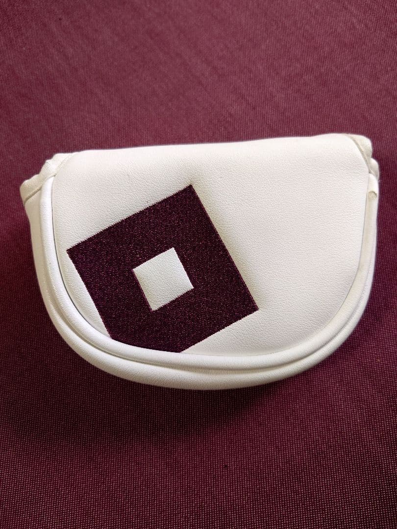 オノフ　ゴルフ パター 　レディース