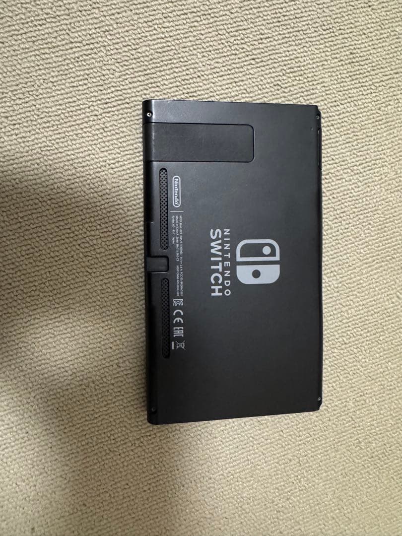 【️ジャンク品】Nintendo Switch 本体とコントローラー