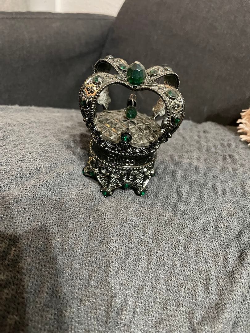 FILLICO シャンパンボトル 装飾付き