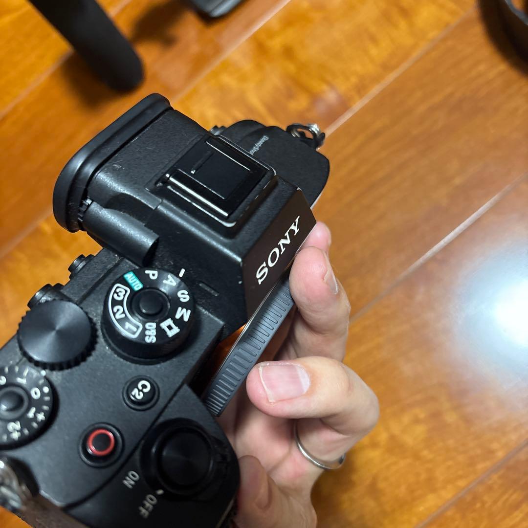 SONY α7Siii ミラーレス一眼 本体のみ