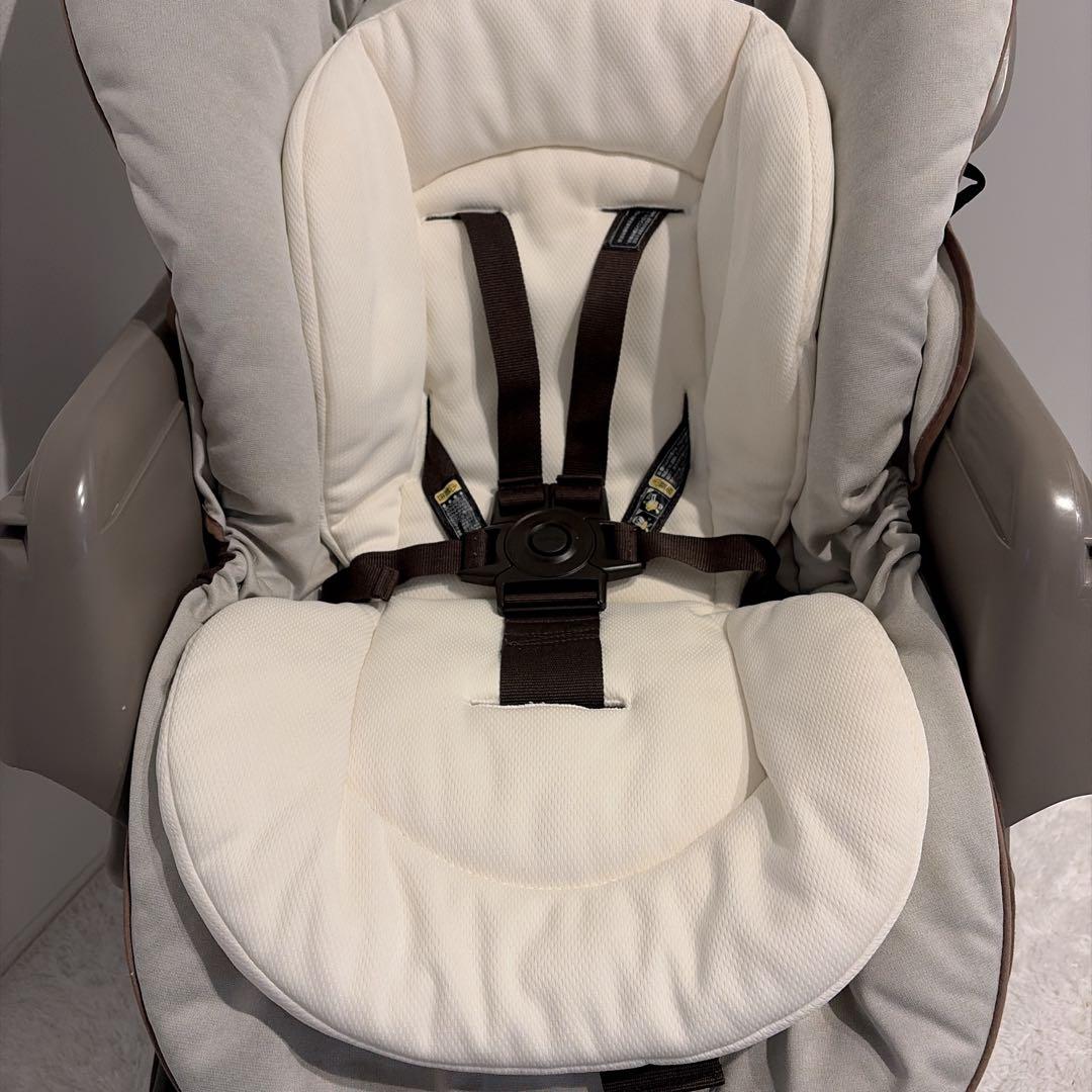 Combi コンビ 美品✨ネムリラ オートスウィング バースデイ限定モデル