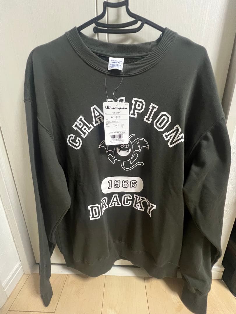 【ラスト】Champion ドラクエ コラボ スウェットシャツ ドラキー M